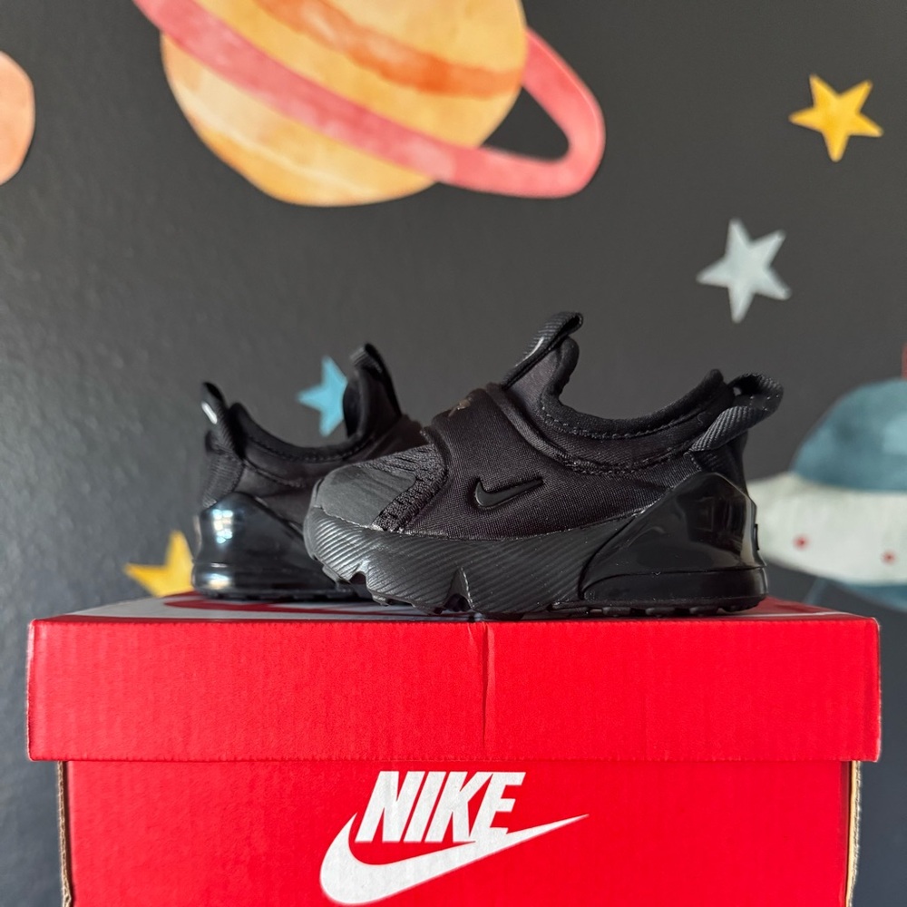 NIKE Baby Air Max 270 Black Sneakers